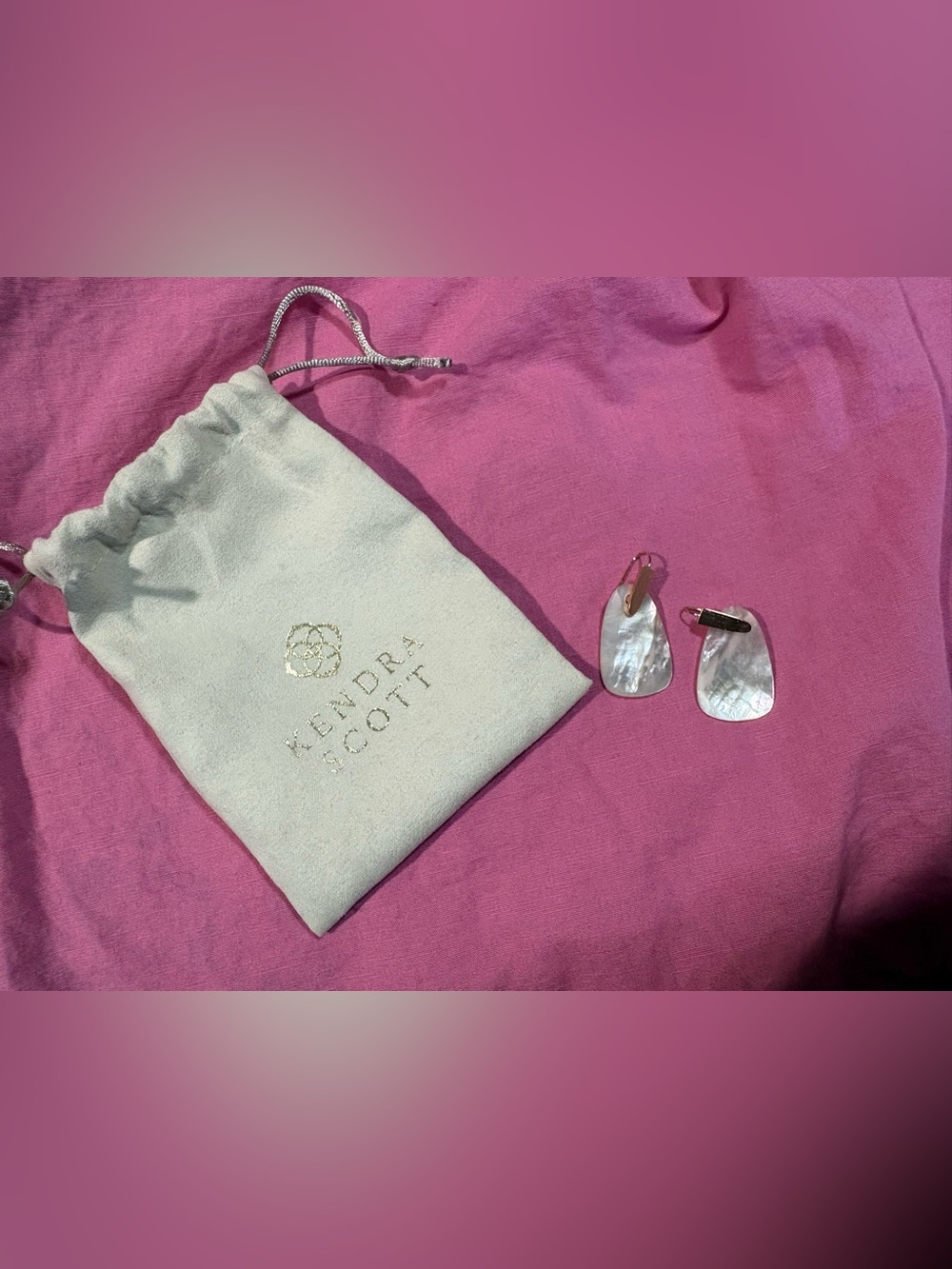 Kendra Scott Iridescent Mother-of-Pearl Drop Earrings